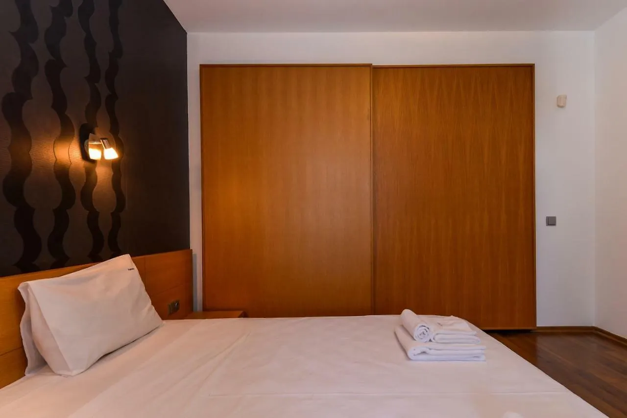 Apartment Super Premium Two Bedroom Suite On Vitosha Boulevard Sofia