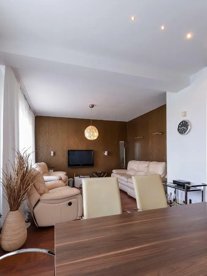 Super Premium Two Bedroom Suite On Vitosha Boulevard Sofia