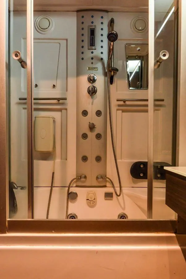 Super Premium Two Bedroom Suite On Vitosha Boulevard Σόφια 0*,  Βουλγαρία